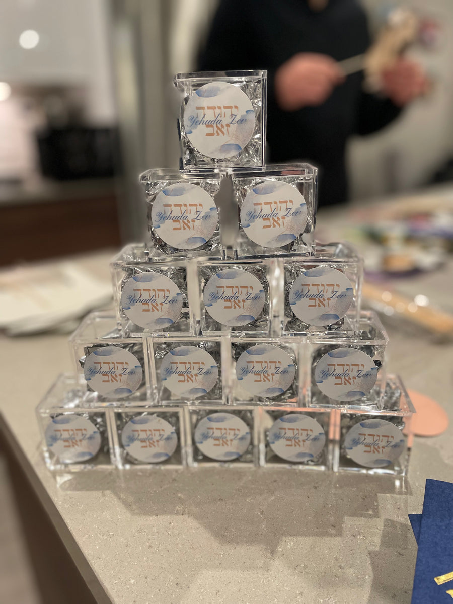 2 inch Cube with Candy – Gifts On Fire
