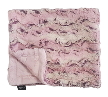 Load image into Gallery viewer, Wild Rabbit Mauve

